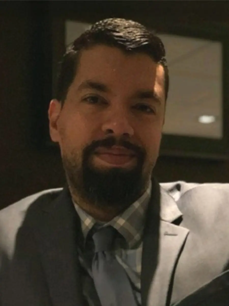 Headshot of AJ Acosta