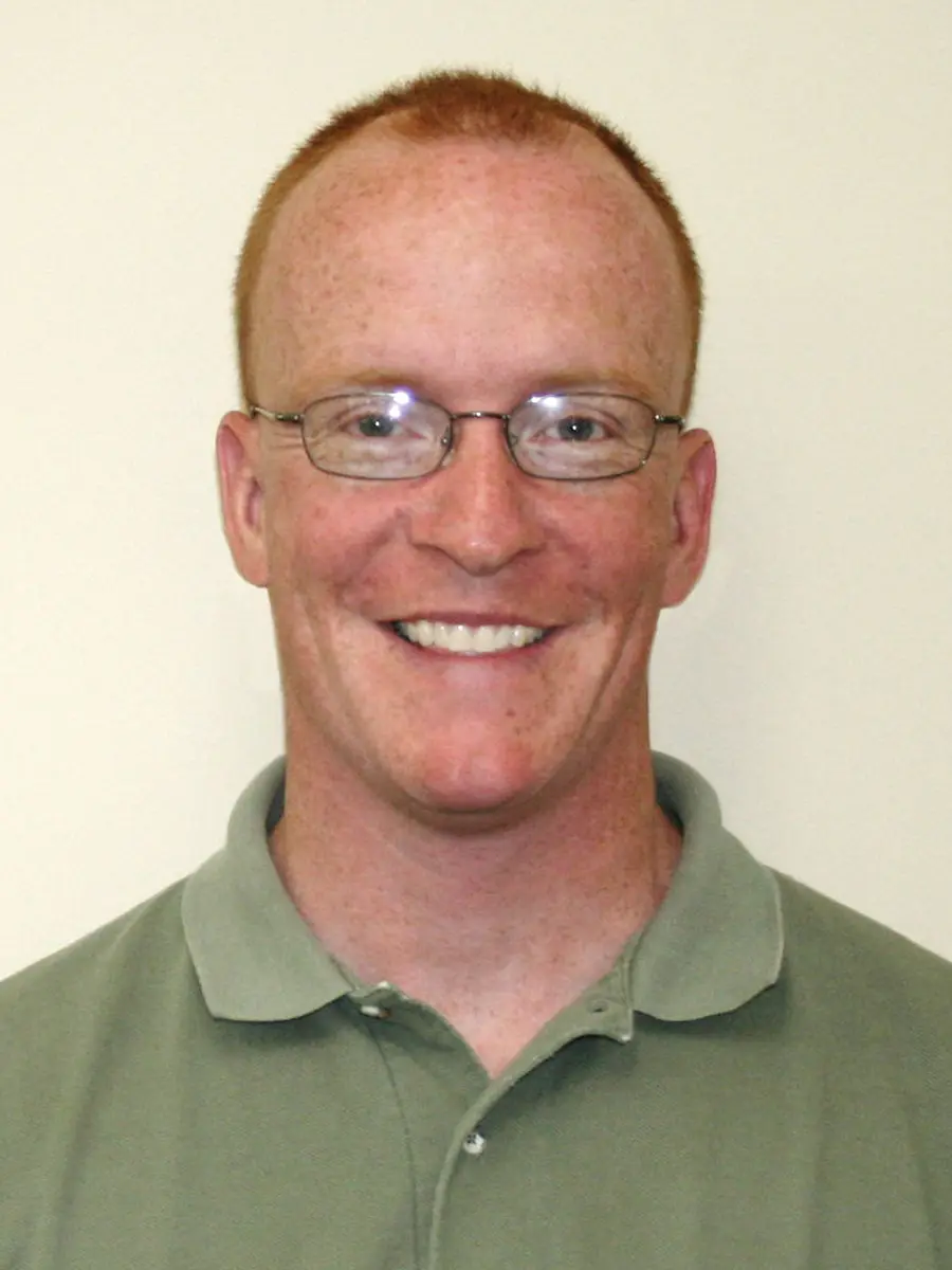Headshot of Charlie Aylward
