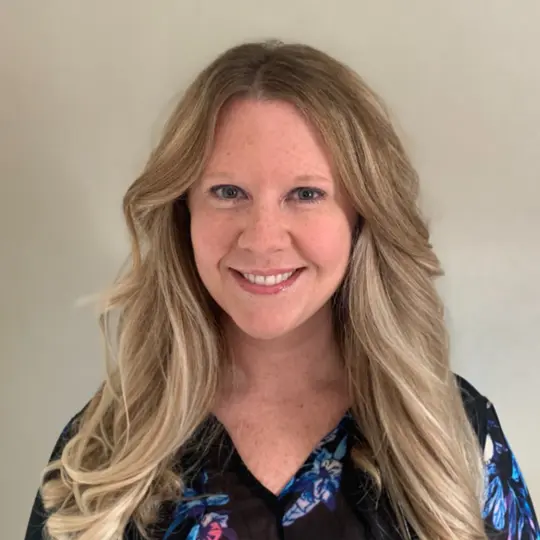 Headshot of Renae Meserve