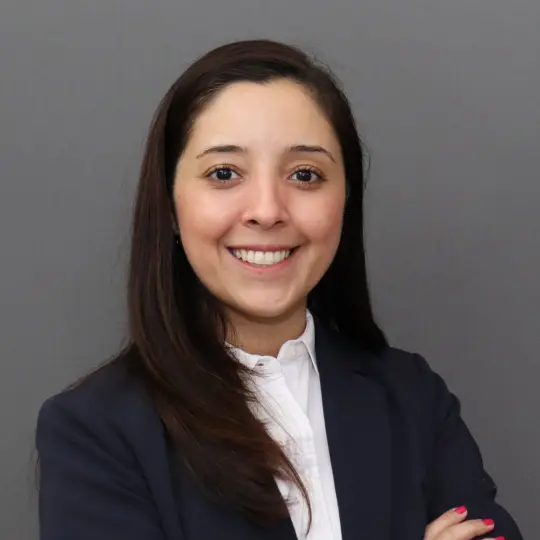 Headshot of Isabel Mora