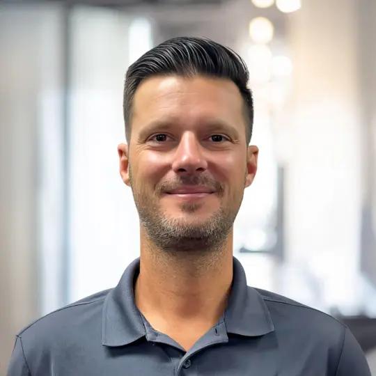 Headshot of Nick DeVries