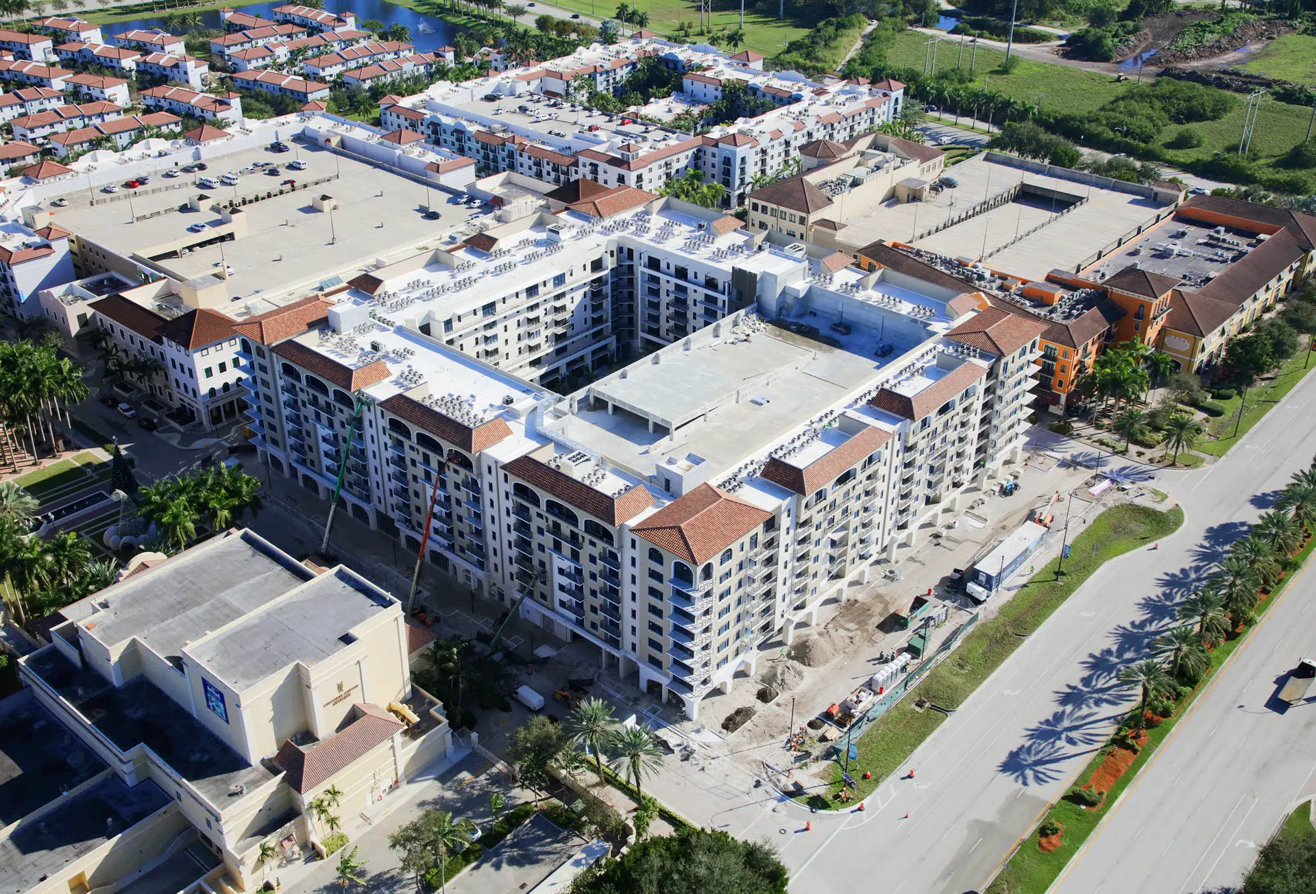 Multistory concrete building