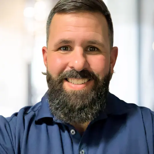 Headshot of Christopher Spalthoff