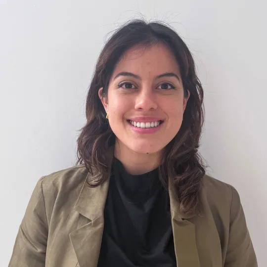 Salazar Cardoza, Loren-24